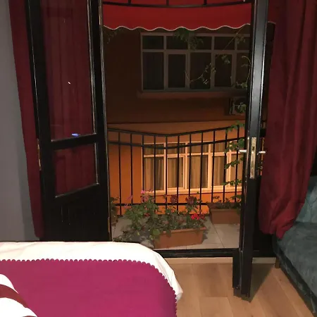 Hotel kapsułowy Sweet